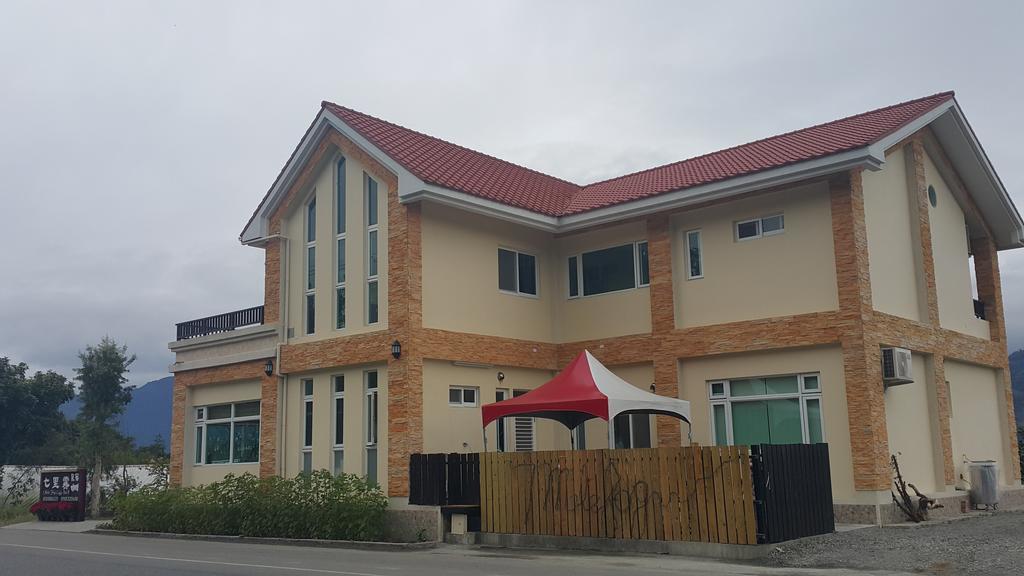 7 Milefog B&B Юйли Экстерьер фото